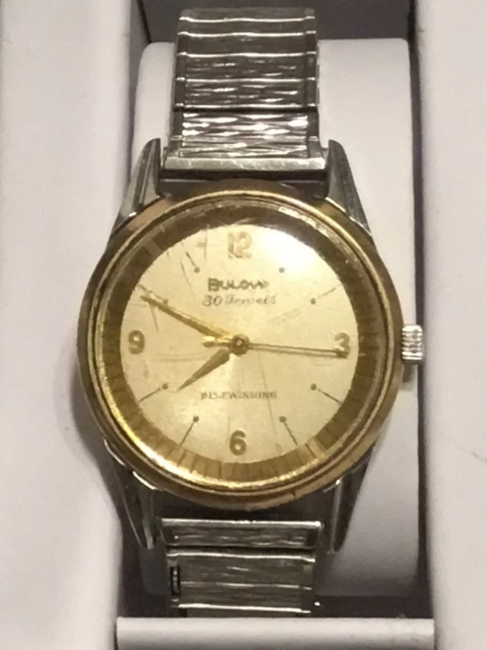Vintage 10K gold filled Bulova self-winding wristwatch 30 jewels still works